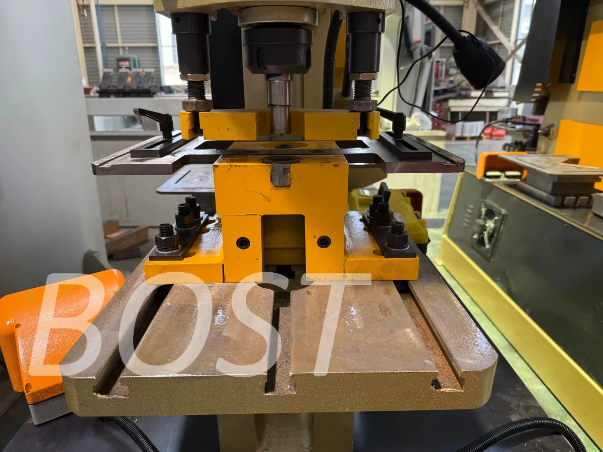 Гидравлический чугунолитейный станок серии Q35Y-T (6)