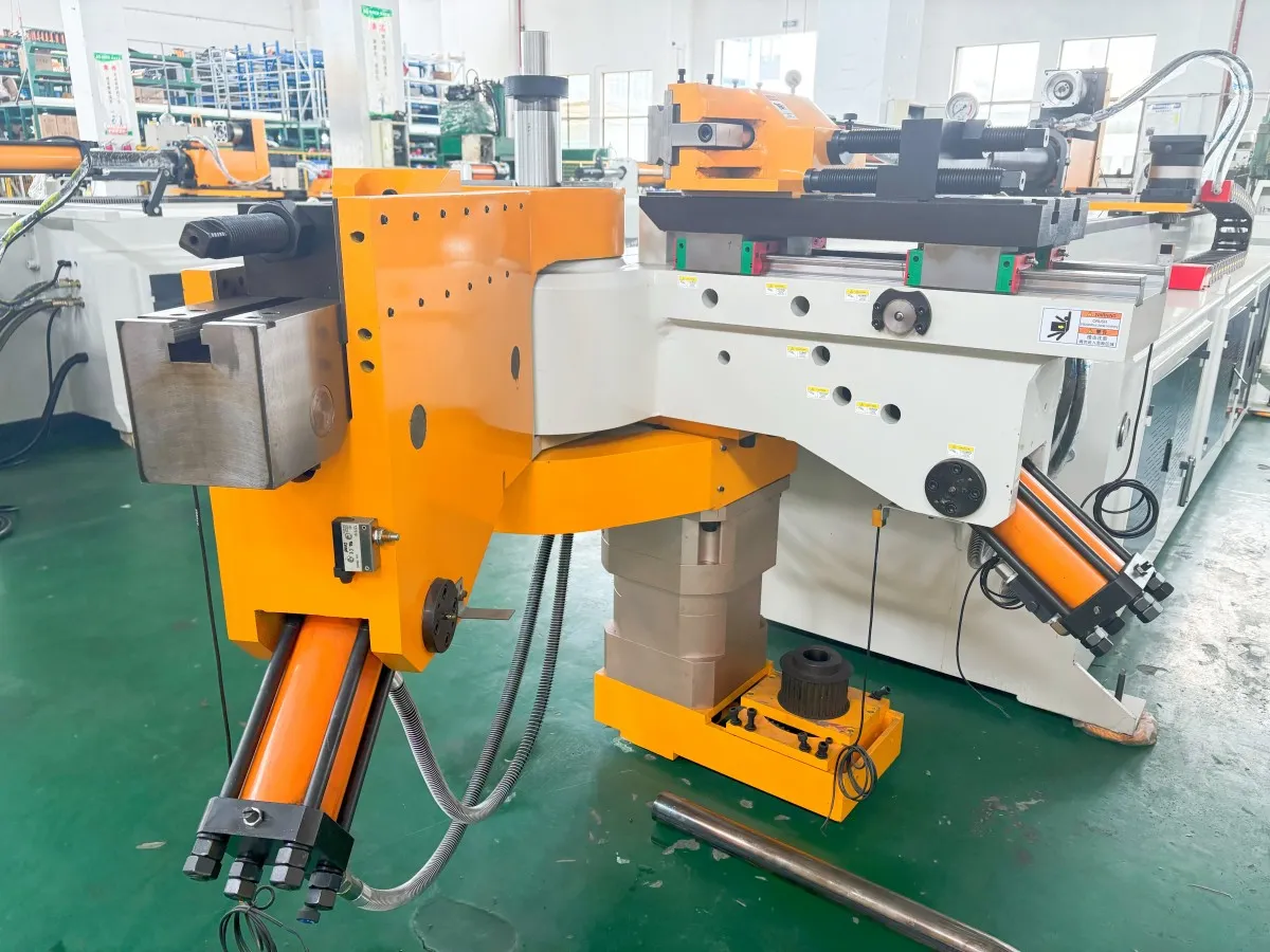 Координатно-гибочный станок для труб с ЧПУ-T (2)