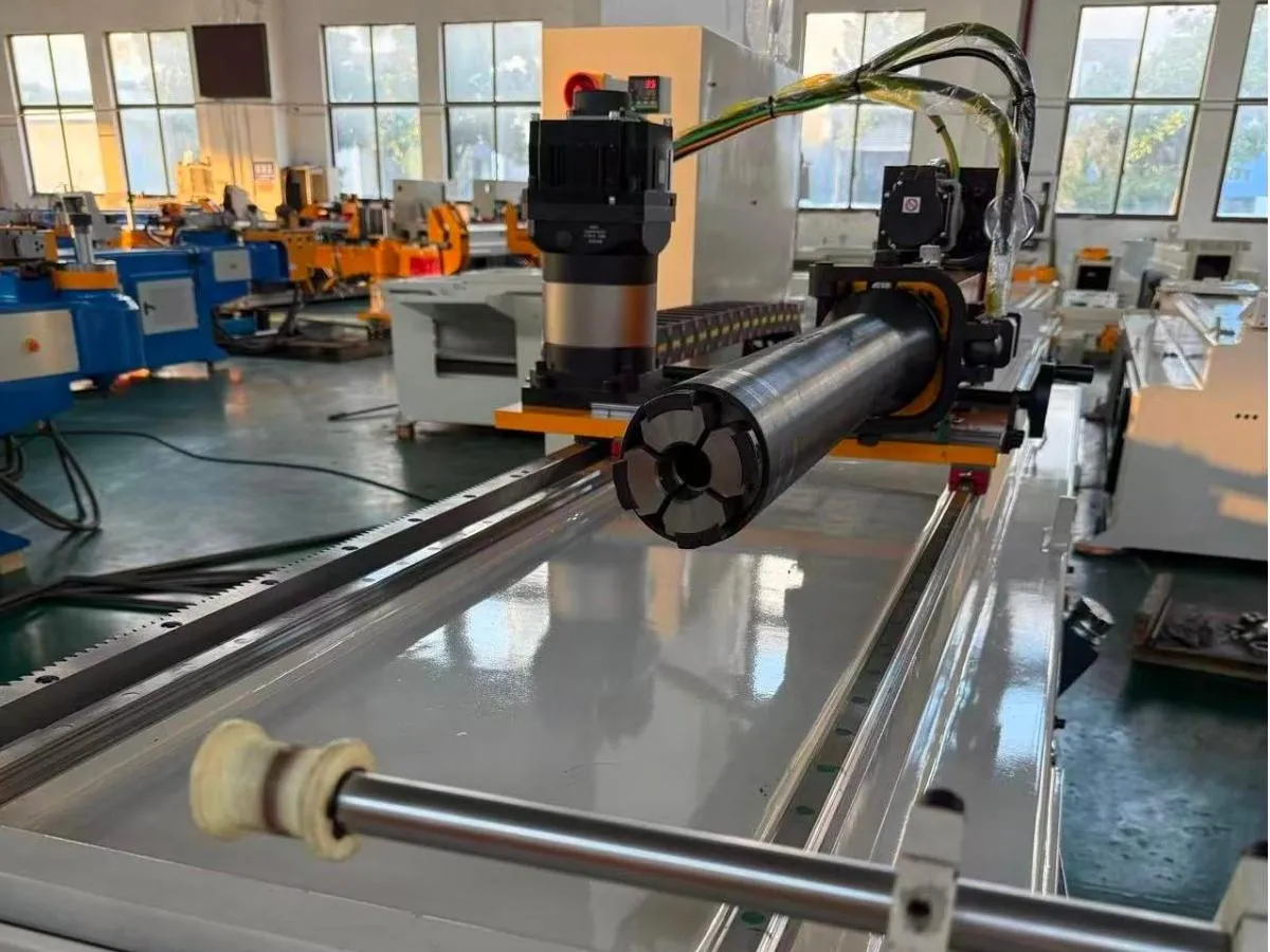 Координатно-гибочный станок для труб с ЧПУ-T (3)