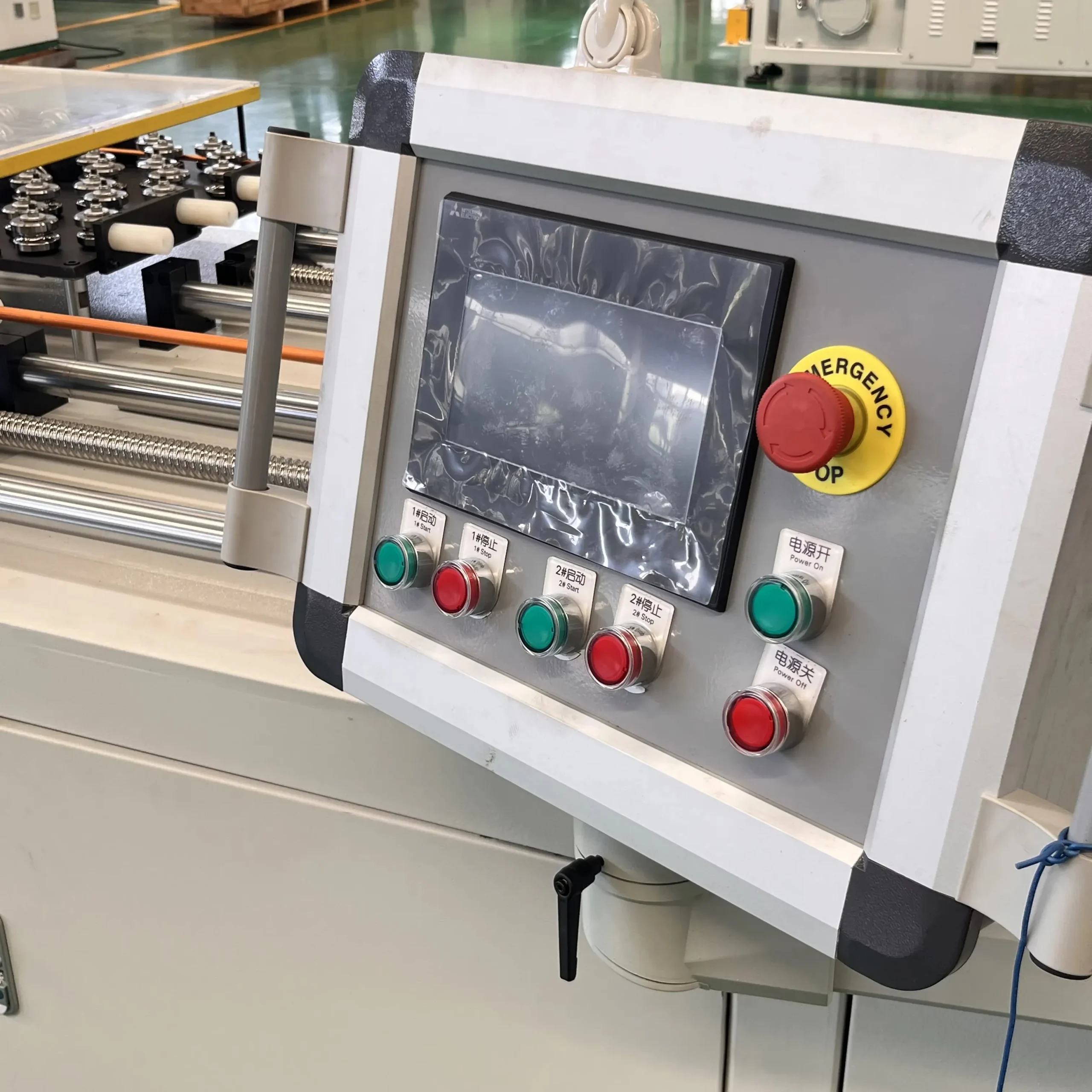 Скоростной отрезной электронный ленточнопильный станок для резки металла и труб-x1 (3)