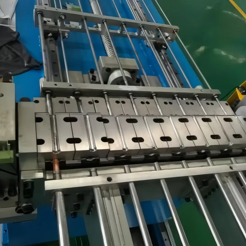 Высокопроизводительный-автоматический-станок-для-гибки-стальных-x1 (3)