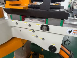 Трубогибочный станок с ЧПУ-T1 (10)