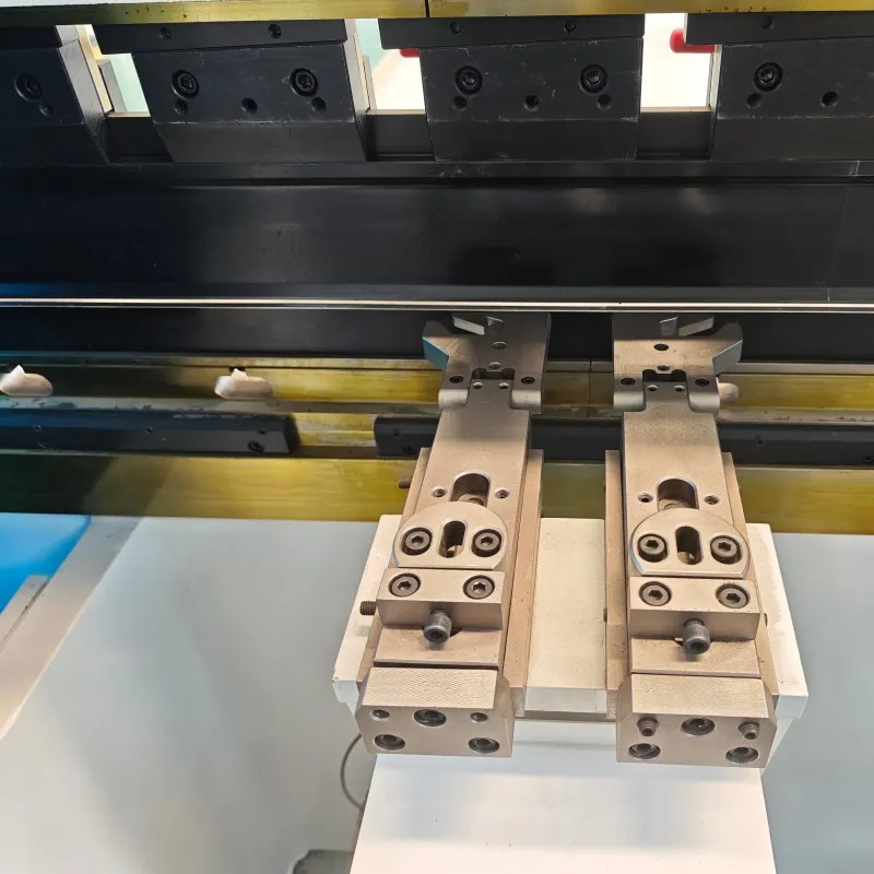 Упорные пальцы (2)